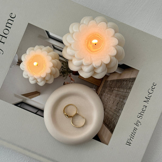 Cove - Cream Knitted Candle Set